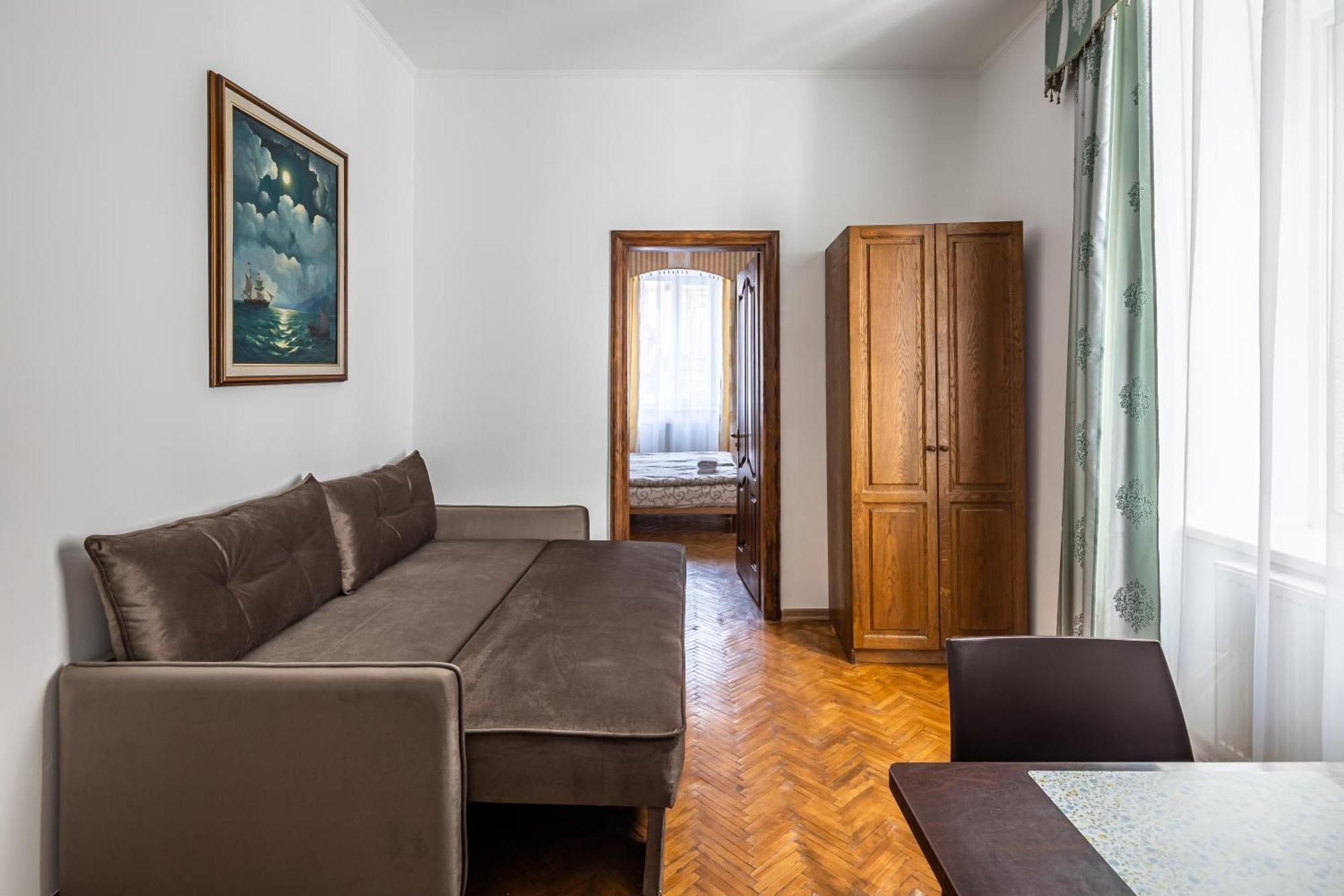 Next To Opera Apartment Lemberg Exterior foto